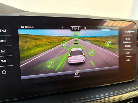 Škoda Scala Monte Carlo PANO*DSG*LED*KEYLESS