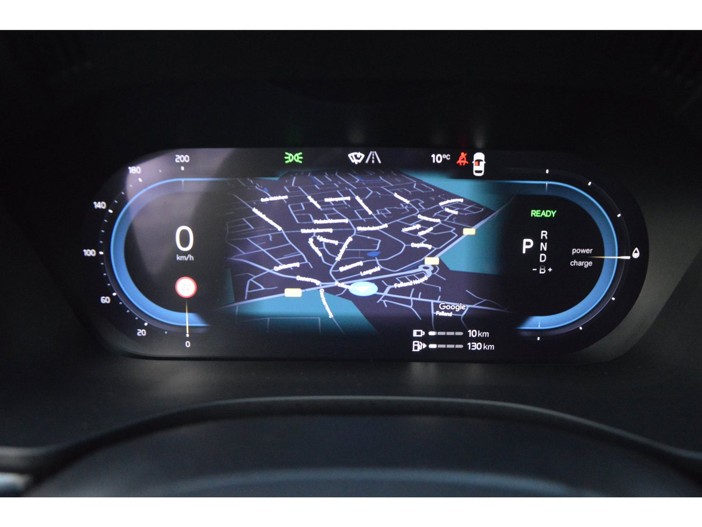 Volvo XC60 T6 Hybride AWD Plus Dark LONG RANGE | Luchtvering | Panoramadak | Trekhaak | Camera | Stoel + Stuur Verwarmd |