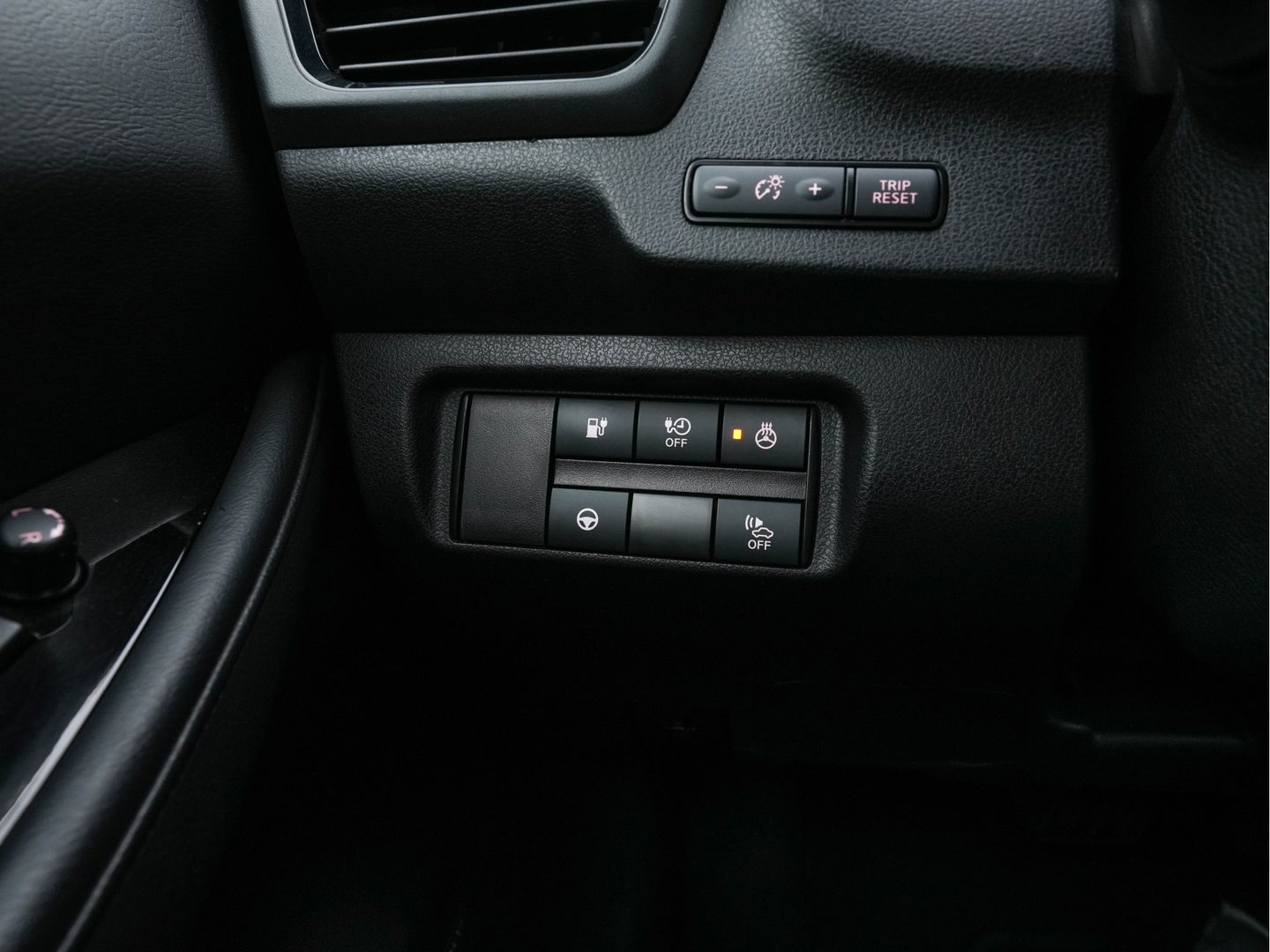 Nissan Leaf 3.Zero Limited Edition 62 kWh {SOH-93%} (INCL-BTW) Aut. *LEATHER | ADAPTIVE-CRUISE | FULL-LED | DIGI-COCKPIT | TOPVIEW | BOSE-AUDIO | KEYLESS | DAB+ | BLINDSPOT | ECC | PDC | HEATED-COMFORTSEATS | 17"ALU*