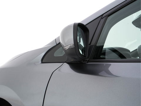 Nissan Leaf 3.Zero Limited Edition 62 kWh {SOH-93%} (INCL-BTW) Aut. *LEATHER | ADAPTIVE-CRUISE | FULL-LED | DIGI-COCKPIT | TOPVIEW | BOSE-AUDIO | KEYLESS | DAB+ | BLINDSPOT | ECC | PDC | HEATED-COMFORTSEATS | 17"ALU*