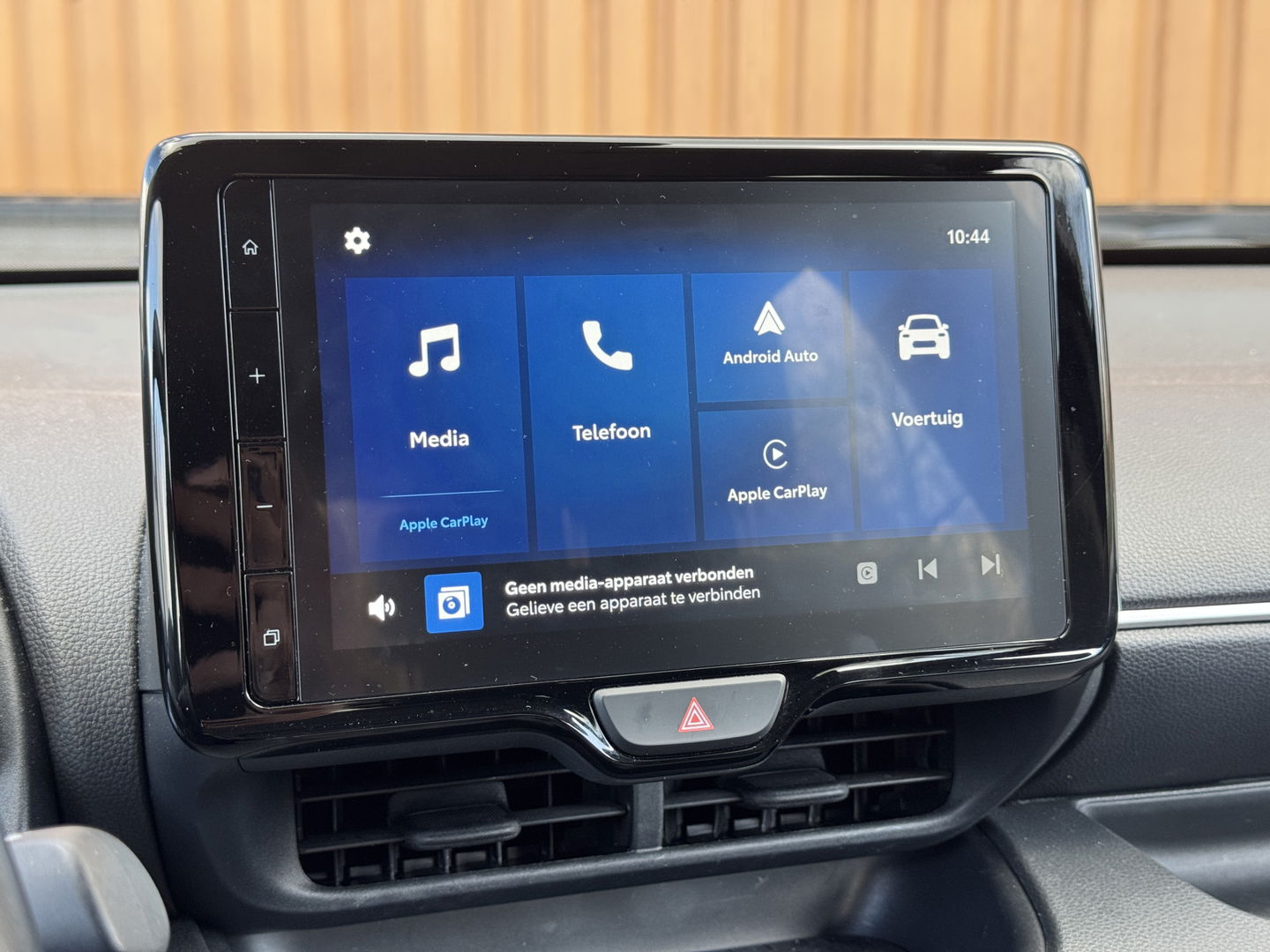 Mazda 2 Hybrid 1.5 Centre-line | Apple Carplay | DAB+ | Airconditioning | Adaptieve Cruise Control | Stoelverwarming |