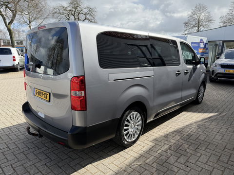 Toyota ProAce Shuttle 2.0 D-4D automaat Navigator Medium L3H1 / 9 persoons / euro 6 diesel / bpm vrij / vaste prijs rijklaar € 19.950 incl btw / inclusief een nieuwe distributie riem / isofix !