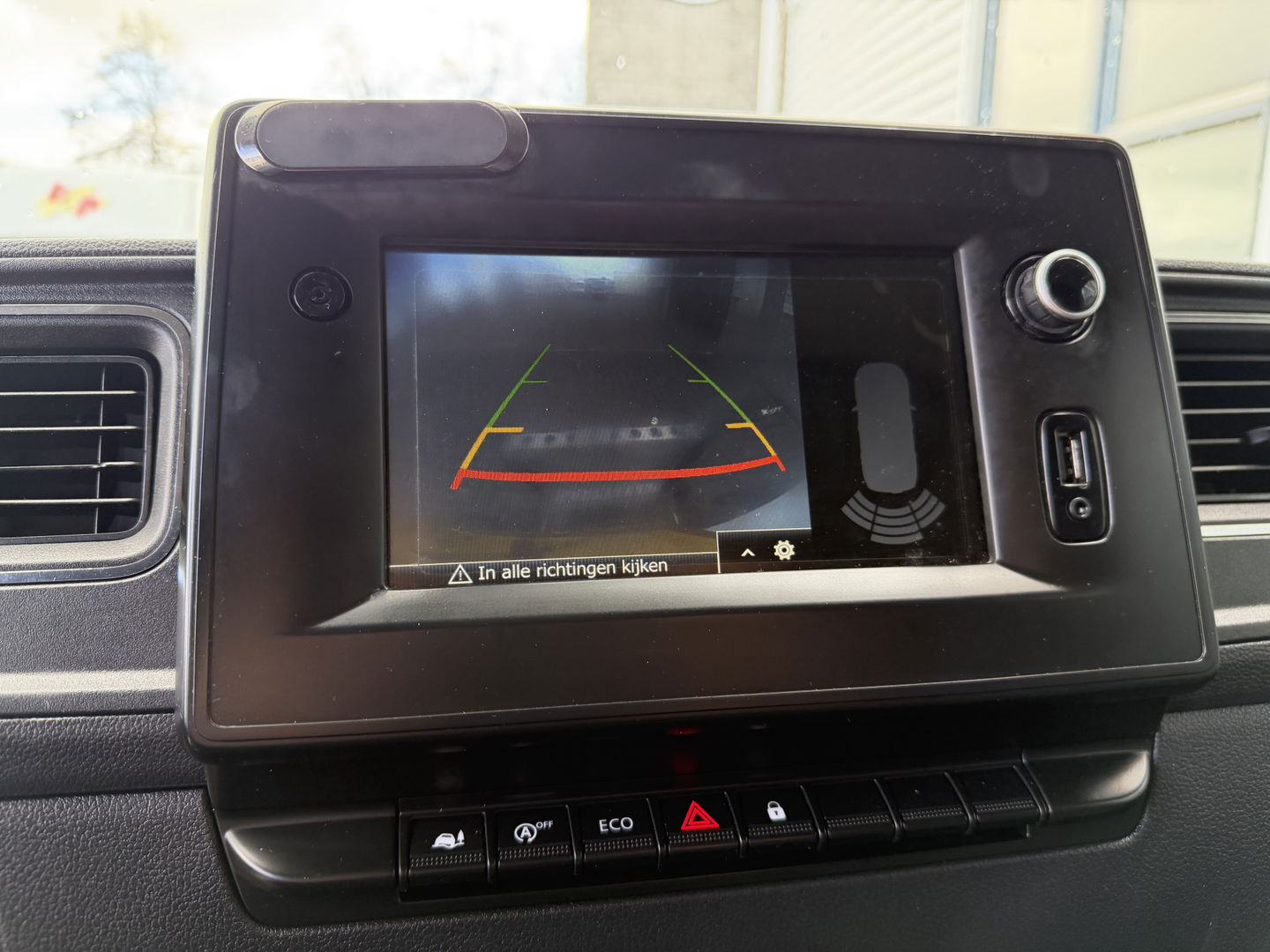 Opel Movano 2.3 Turbo 150pk L2H2 / vaste prijs rijklaar € 17.950 ex btw / lease vanaf € 302 / euro 6 / bpm vrij / airco / cruise / camera / imperial + trap / trekhaak 2500 kg !