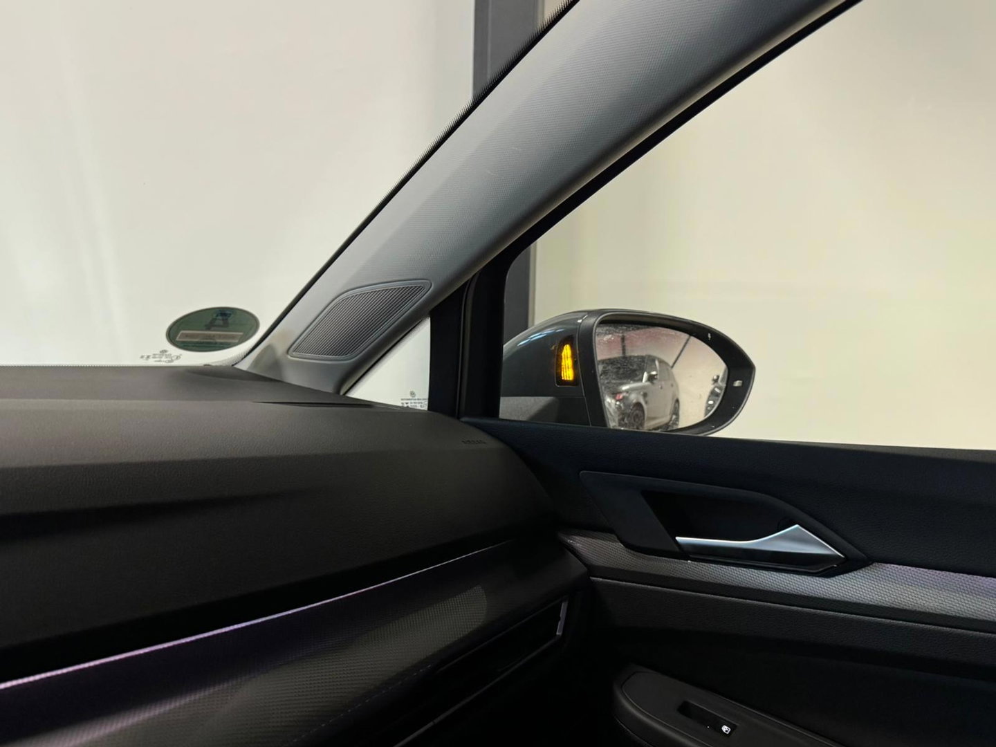 Volkswagen Golf 1.5 eTSI Life PANO 360' SFEER'