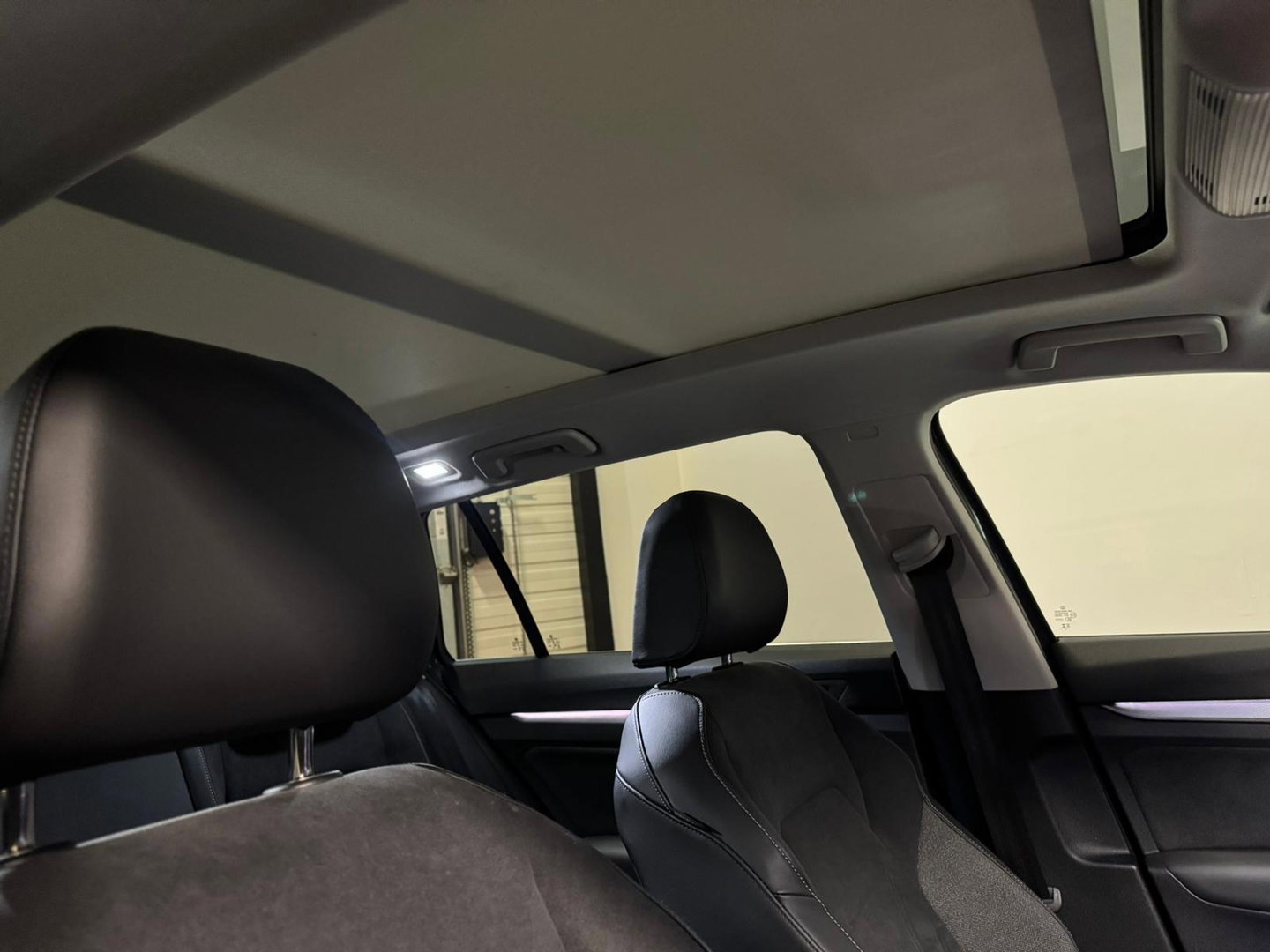 Volkswagen Golf 1.5 eTSI Life PANO 360' SFEER'