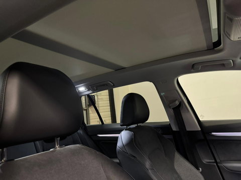 Volkswagen Golf 1.5 eTSI Life PANO 360' SFEER'