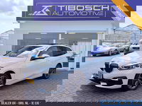 BMW 1 Serie - 118i Sport-Line AUT. Pano Leder Head-up Keyless