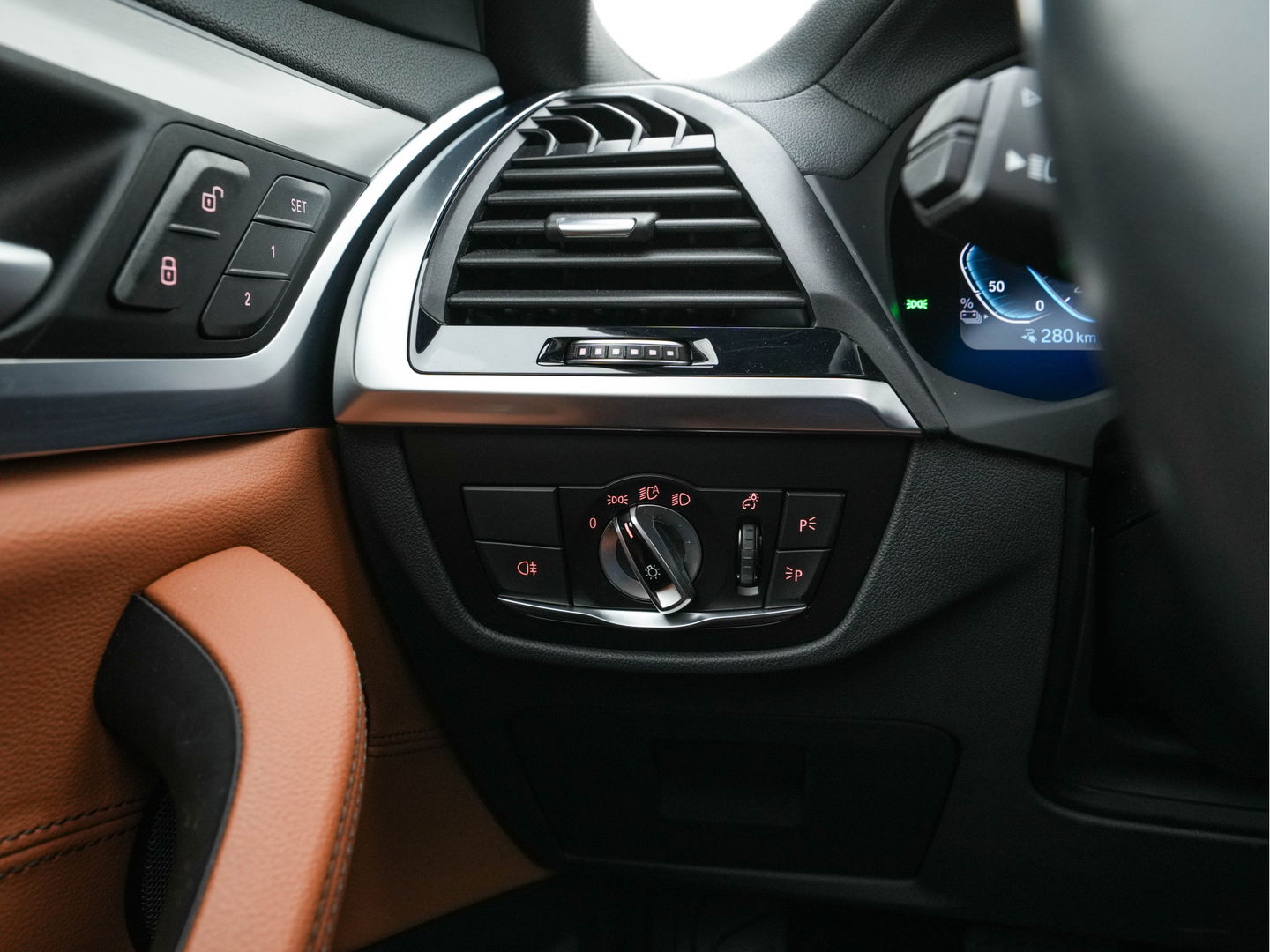 BMW iX3 High Executive 80 kWh [ 3-Fase-11kW ] {SOH-96%} (INCL-BTW) Aut. *PANO | LEATHER | HARMAN/KARDON | FULL-LED | BLINDSPOT | MEMORY-PACK | DIGI-COCKPIT | HEATED-SPORTSEATS | KEYLESS | TOPVIEW | DAB+ | NAVI-FULLMAP | HEAD-UP | PRIVACY-GLASS |