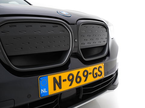 BMW iX3 High Executive 80 kWh [ 3-Fase-11kW ] {SOH-96%} (INCL-BTW) Aut. *PANO | LEATHER | HARMAN/KARDON | FULL-LED | BLINDSPOT | MEMORY-PACK | DIGI-COCKPIT | HEATED-SPORTSEATS | KEYLESS | TOPVIEW | DAB+ | NAVI-FULLMAP | HEAD-UP | PRIVACY-GLASS |