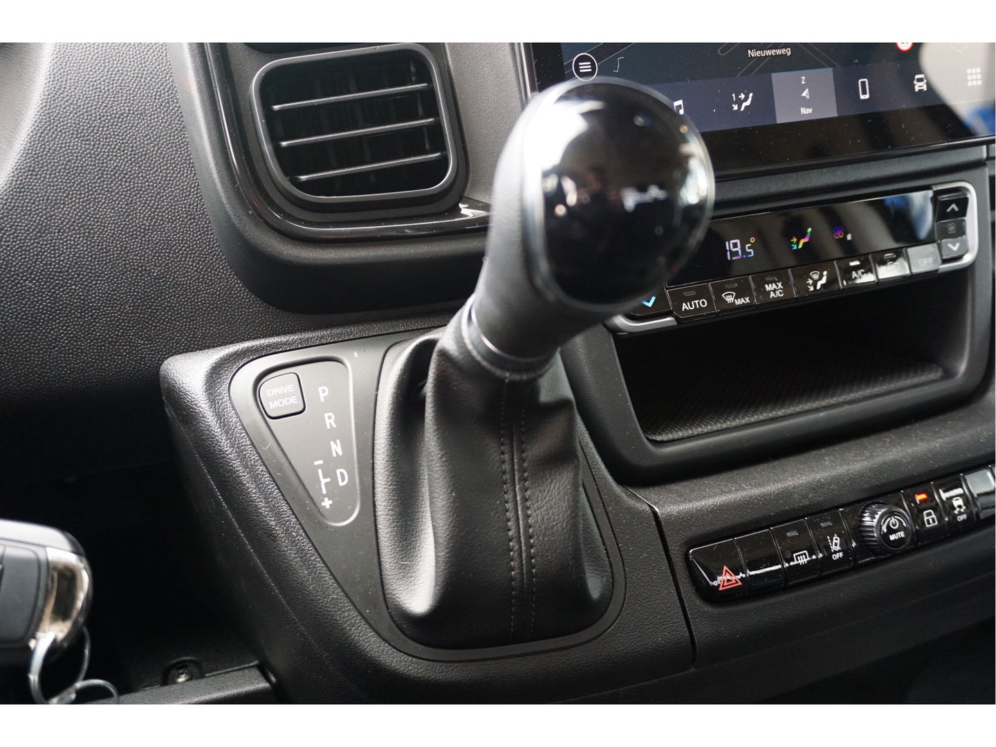 Citroën Jumper 35 Heavy 2.2 180PK Open laadbak L3 Automaat BPM VRIJ!! Clima, Navi, Camera LED koplampen, Trekhaak!! NR. CM01*