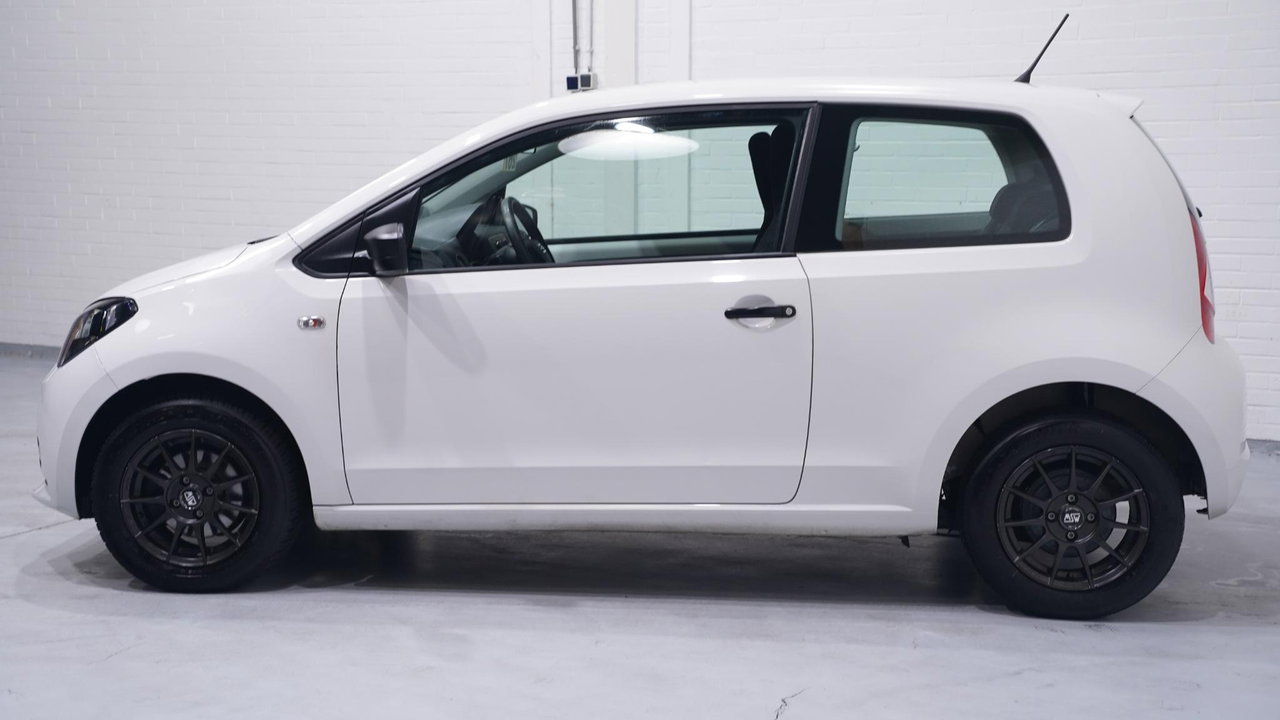 SEAT Mii