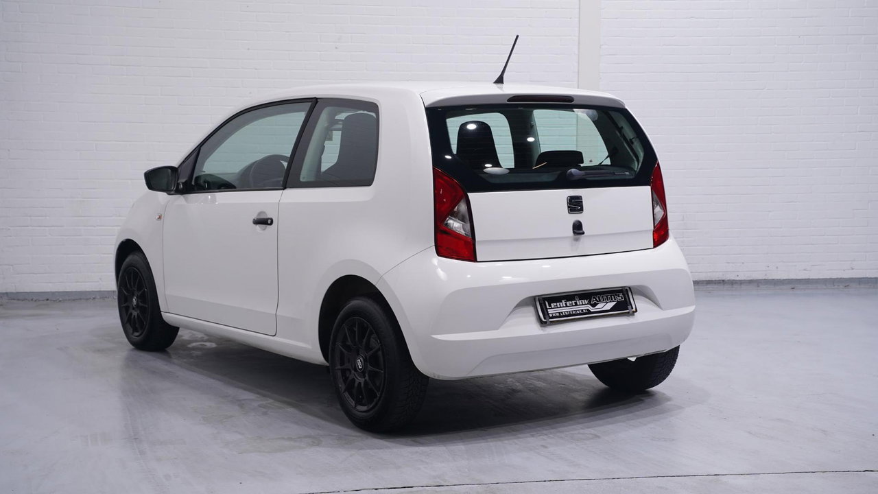 SEAT Mii
