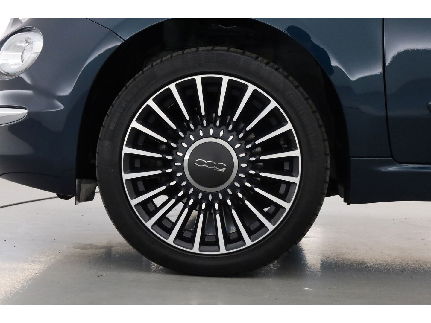 Fiat 500C 1.2 Lounge | Apple CarPlay & Android Aut0 | Clima | 16'' | Cruise Ctrl |