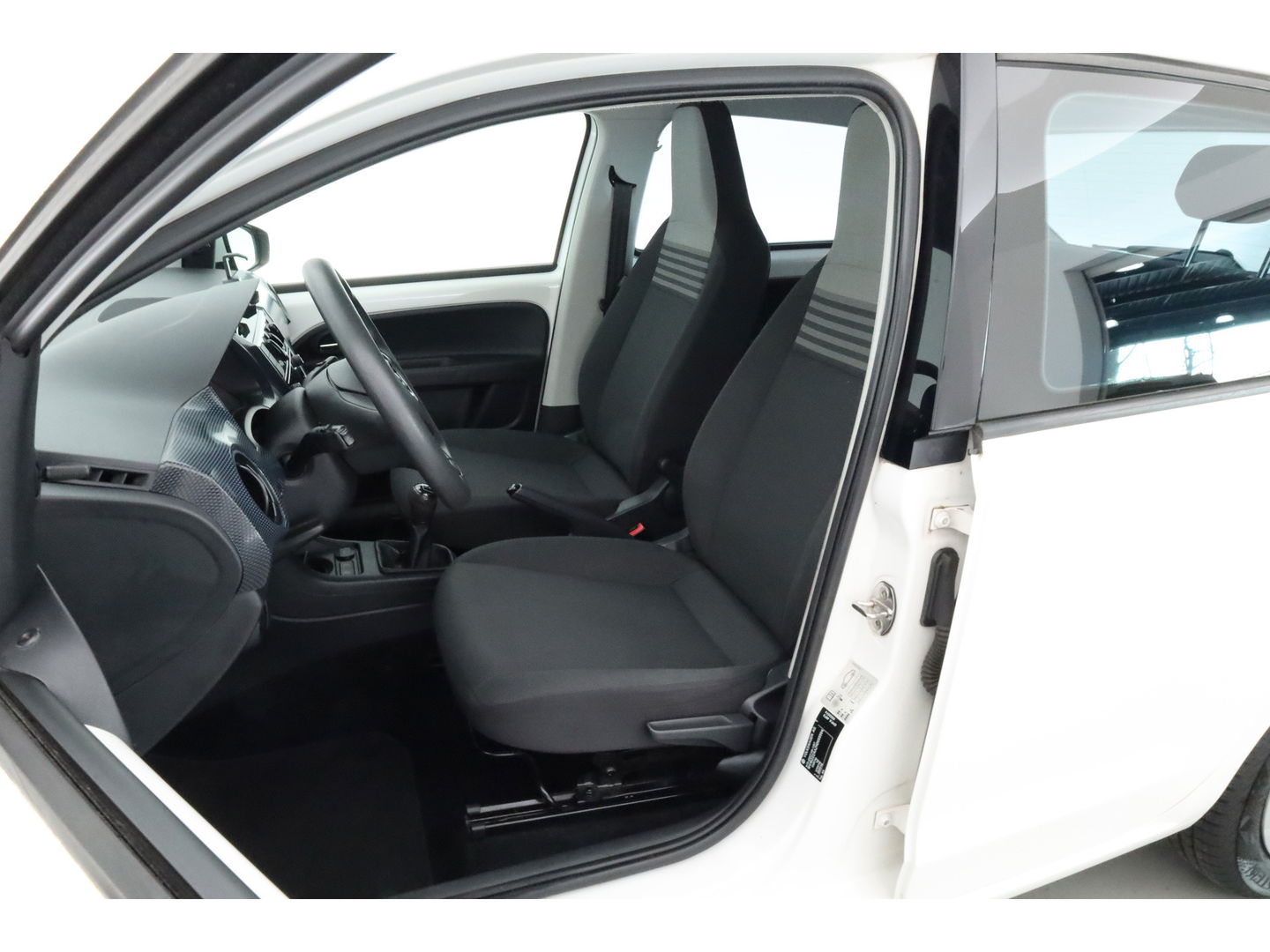 Volkswagen up! 1.0 move up! | Airco | PDC A | Bluetooth | Licht- Regensensor