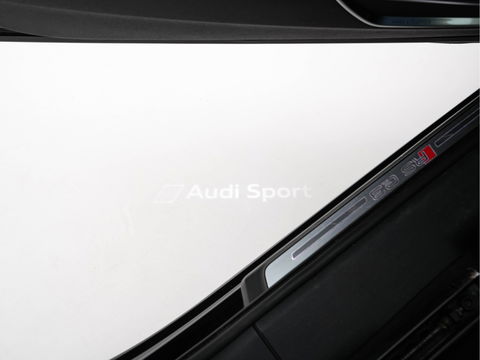 Audi RS Q3 Sportback TFSI Quattro Aut. *PANO | LEATHER | FULL-LED | ADAPTIVE-CRUISE | BANG&OLUFSEN | TOPVIEW | HEATED-SPORTSEATS | DIGI-COCKPIT | PRIVACYGLASS | SHIFTPADDLES | AMBIENTLIGHT | ECC | PDC | 21''ALU*