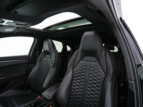 Audi RS Q3 Sportback TFSI Quattro Aut. *PANO | LEATHER | FULL-LED | ADAPTIVE-CRUISE | BANG&OLUFSEN | TOPVIEW | HEATED-SPORTSEATS | DIGI-COCKPIT | PRIVACYGLASS | SHIFTPADDLES | AMBIENTLIGHT | ECC | PDC | 21''ALU*