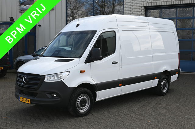 Mercedes-Benz Sprinter - 317 CDI L2H2 Pro MBUX Navigatie, Geveerde stoel, Winterpakket, Etc.