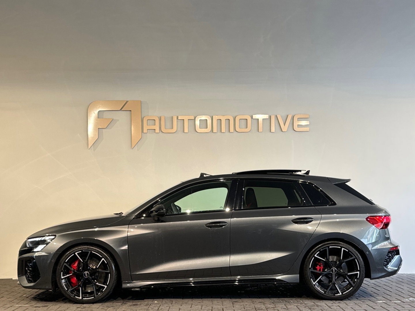 Audi RS3 Sportback 2.5 TFSI quattro Pano|HuD|B&O|Keyless|VOL