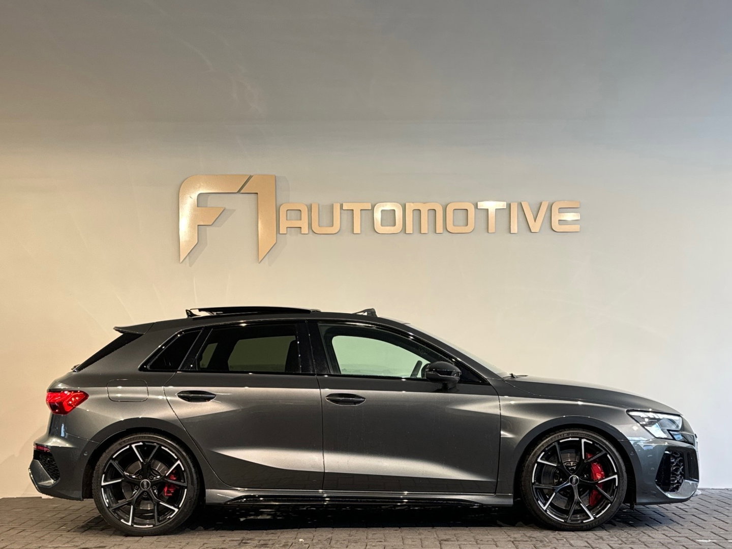 Audi RS3 Sportback 2.5 TFSI quattro Pano|HuD|B&O|Keyless|VOL