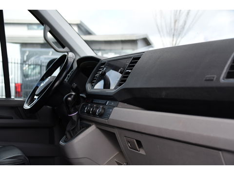 Volkswagen Crafter 35 2.0 TDI L3H3 Highline 75 Edition Adaptieve Cruise, Camera, Carplay, 177pk, LED, Leder, Stuurverwarming, Automaat, Uniek!