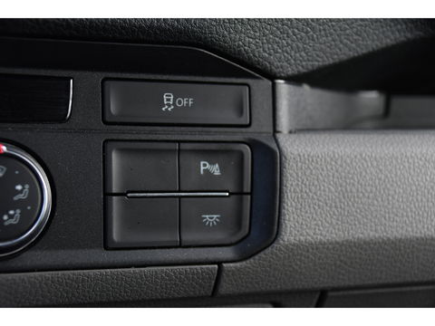 Volkswagen Crafter 35 2.0 TDI L3H3 Highline 75 Edition Adaptieve Cruise, Camera, Carplay, 177pk, LED, Leder, Stuurverwarming, Automaat, Uniek!