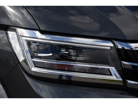 Volkswagen Crafter 35 2.0 TDI L3H3 Highline 75 Edition Adaptieve Cruise, Camera, Carplay, 177pk, LED, Leder, Stuurverwarming, Automaat, Uniek!