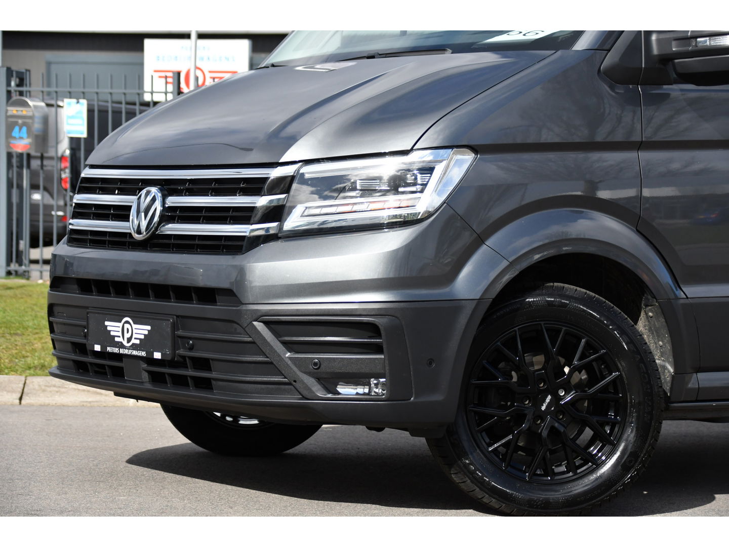 Volkswagen Crafter 35 2.0 TDI L3H3 Highline 75 Edition Adaptieve Cruise, Camera, Carplay, 177pk, LED, Leder, Stuurverwarming, Automaat, Uniek!