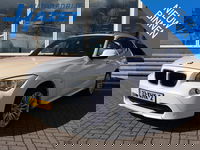 BMW X1 - xDrive20i 184 PK *MOTOR DEFECT* + STOEL/STUURWIELVERW. | PANORAMA | LEDER