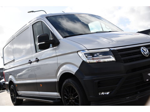 Volkswagen Crafter 35 2.0 TDI L3H2 Highline PB Edition Adaptieve Cruise, Camera, Carplay, Clima, LED, Stoelverwarming, Multimedia, Sensoren, Uniek!