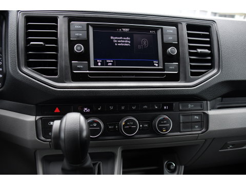 Volkswagen Crafter 35 2.0 TDI L3H2 Highline PB Edition Adaptieve Cruise, Camera, Carplay, Clima, LED, Stoelverwarming, Multimedia, Sensoren, Uniek!