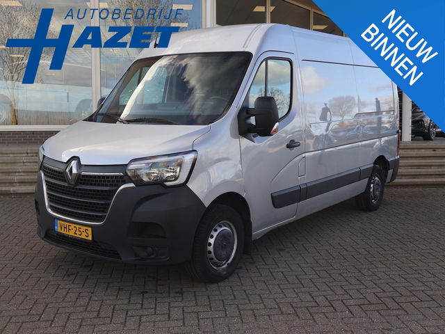 Renault Master - T35 2.3 dCi 150 PK AUTOMAAT L2H2 + CARPLAY | CAMERA | 2500 KG TREKHAAK | CRUISE | NAVIGATIE