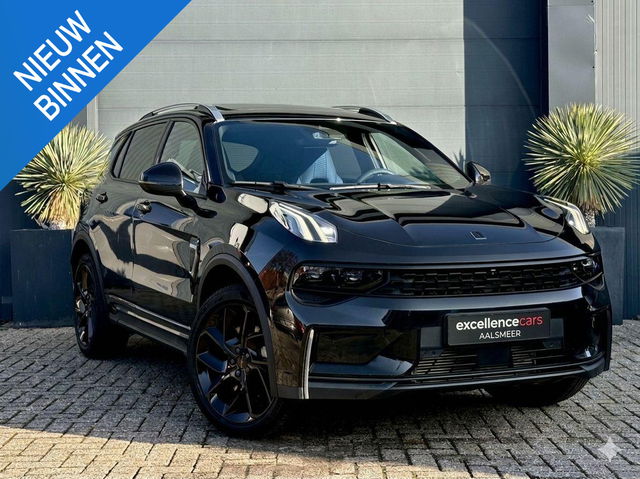Lynk & Co 01 - 1.5 Plug-In|Vol Black Edition|Zwarte Hemel|Pano