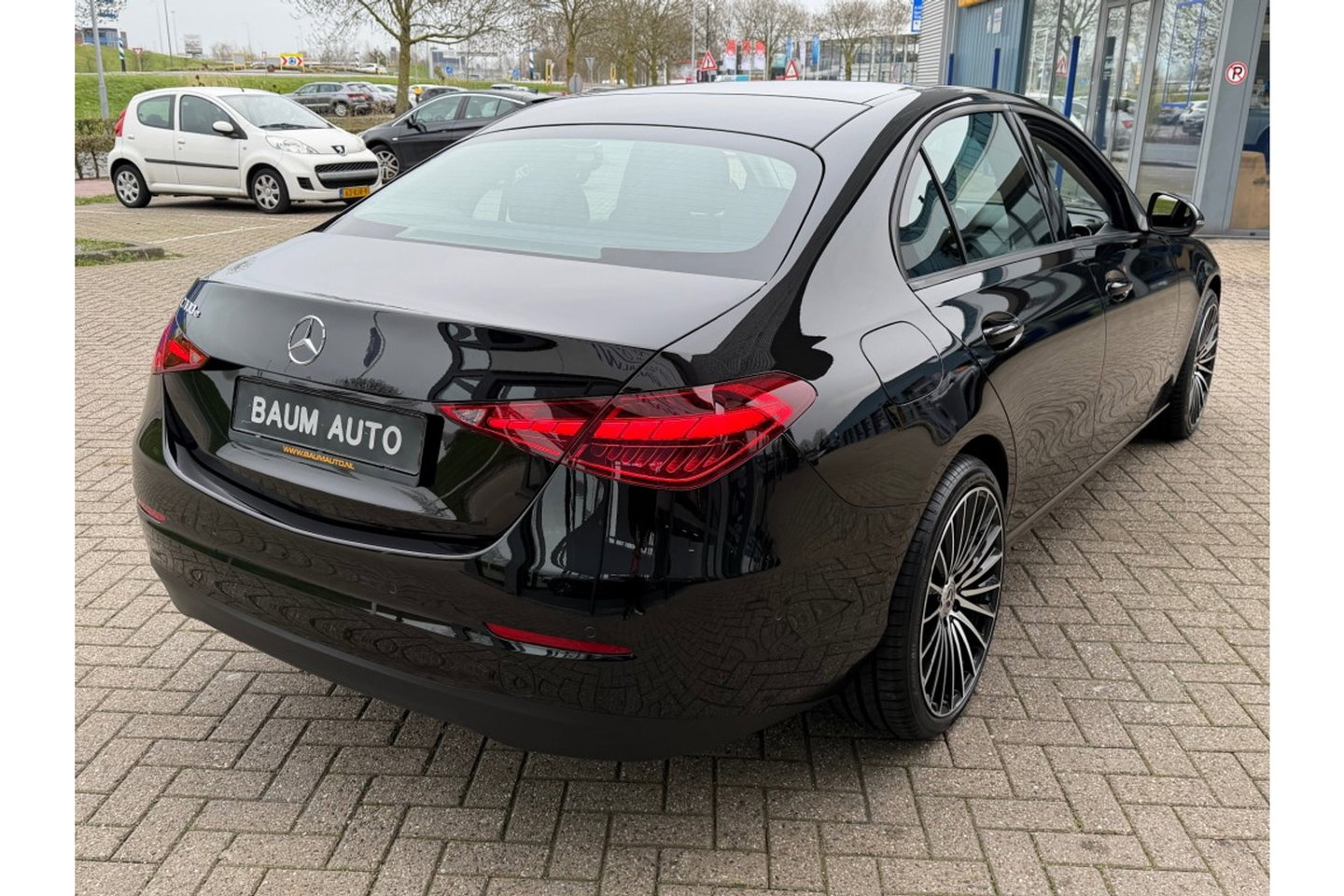 Mercedes-Benz C-Klasse 300 E LUX. LINE PHEV AUTOMAAT NAVI LMV PDC-CAMERA.