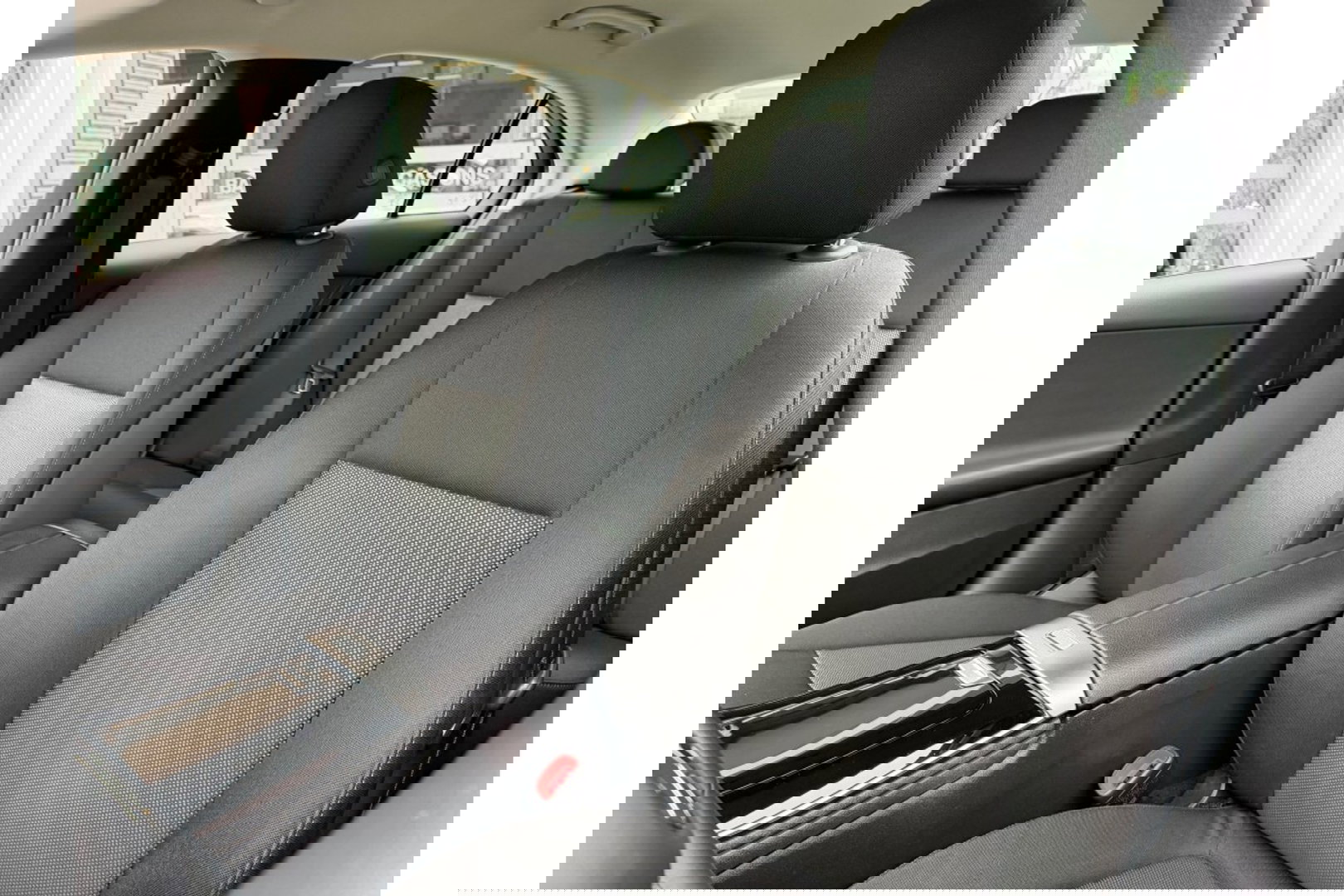 Mercedes-Benz C-Klasse 300 E LUX. LINE PHEV AUTOMAAT NAVI LMV PDC-CAMERA.