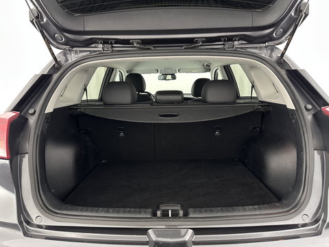 Kia Niro 1.6 GDi Hybrid DynamicPlusLine (INCL.BTW) Aut. *LEATHER | FULL-LED | ADAPTIVE-CRUISE | BLIND-SPOT | HEATED-COMFORTSEATS | CAMERA | KEYLESS | AMBIENT-LIGHT | NAVI-FULLMAP | 16''ALU | TOWBAR*