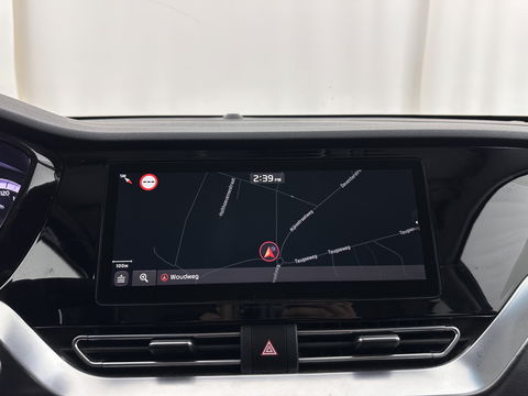 Kia Niro 1.6 GDi Hybrid DynamicPlusLine (INCL.BTW) Aut. *LEATHER | FULL-LED | ADAPTIVE-CRUISE | BLIND-SPOT | HEATED-COMFORTSEATS | CAMERA | KEYLESS | AMBIENT-LIGHT | NAVI-FULLMAP | 16''ALU | TOWBAR*