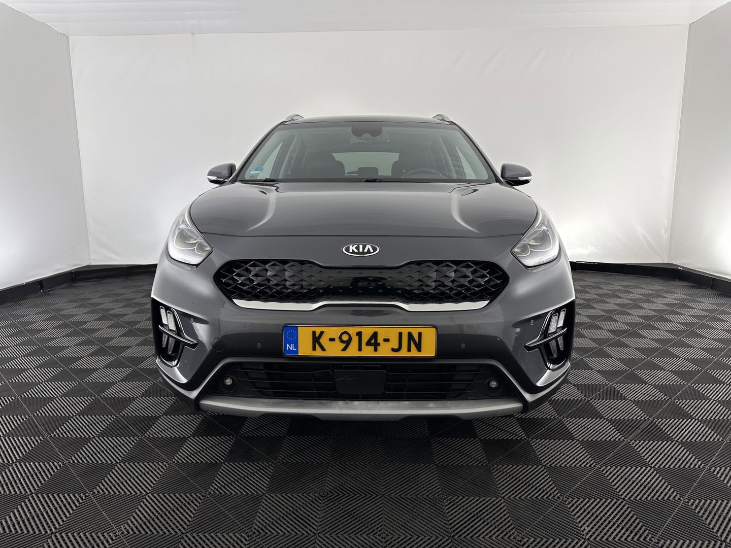 Kia Niro 1.6 GDi Hybrid DynamicPlusLine (INCL.BTW) Aut. *LEATHER | FULL-LED | ADAPTIVE-CRUISE | BLIND-SPOT | HEATED-COMFORTSEATS | CAMERA | KEYLESS | AMBIENT-LIGHT | NAVI-FULLMAP | 16''ALU | TOWBAR*