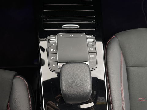 Mercedes-Benz CLA-Klasse 250 e AMG Line *PANO | WIDESCREEN-DIGI-COCKPIT | FULL-LED | AMBIENT-LIGHT | LEATHER-MICROFIBRE | CAMERA | M-BUX-NAVI | ECC | SHIFT-PADDLES | PDC | CRUISE | DAB | HEATED-SPORTSEATS | 18"ALU*