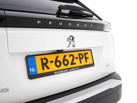 Peugeot e-2008 EV GT 50 kWh {SOH-91%} Aut. *DIGI-COCKPIT | FULL-LED | BLIS | KEYLESS | LEATHER-FABRIC | CAMERA | CARPLAY | CCS-FASTLOADER | DAB+ | NAVI-FULLMAP | ECC | PDC | SPORT-SEATS | AMBIENT-LIGHT | PRIVACY-GLASS | 17''ALU*