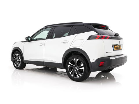 Peugeot e-2008 EV GT 50 kWh {SOH-91%} Aut. *DIGI-COCKPIT | FULL-LED | BLIS | KEYLESS | LEATHER-FABRIC | CAMERA | CARPLAY | CCS-FASTLOADER | DAB+ | NAVI-FULLMAP | ECC | PDC | SPORT-SEATS | AMBIENT-LIGHT | PRIVACY-GLASS | 17''ALU*