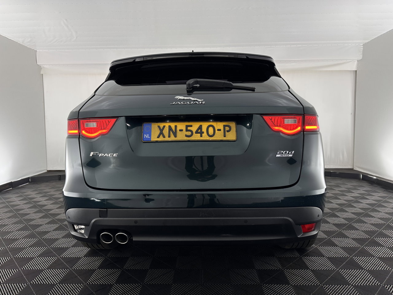 Jaguar F-PACE