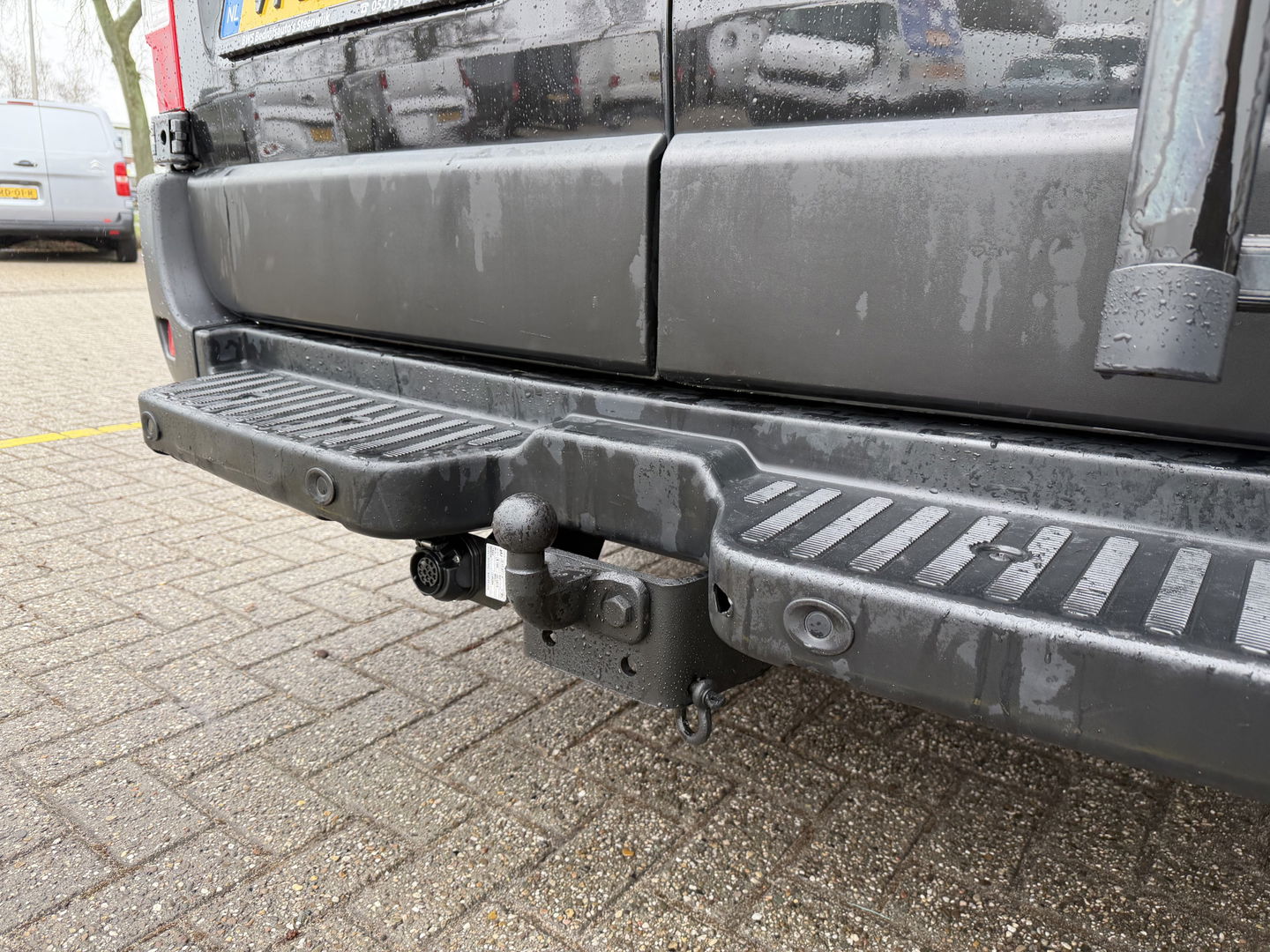 Renault Master T35 2.3 dCi 165pk L3H2 DL Energy Comfort / trekhaak 3500 kg / euro 6 / bpm vrij / vaste prijs rijklaar € 26.950 ex btw / lease vanaf € 440 / ingerichte laadruimte / imperial