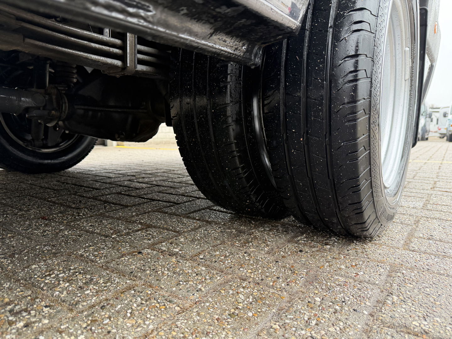 Renault Master T35 2.3 dCi 165pk L3H2 DL Energy Comfort / trekhaak 3500 kg / euro 6 / bpm vrij / vaste prijs rijklaar € 26.950 ex btw / lease vanaf € 440 / ingerichte laadruimte / imperial