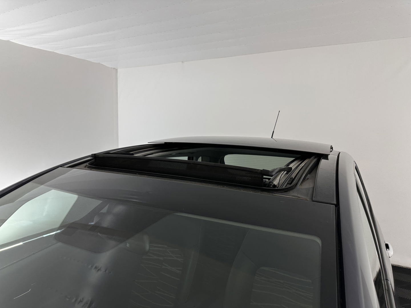 Kia Venga 1.6 CVVT DynamicPLusLine Aut. *PANO | NAVI-FULLMAP | CAMERA | COMFORT-SEATS | ECC | PDC | CRUISE | 16''ALU | TOWBAR*