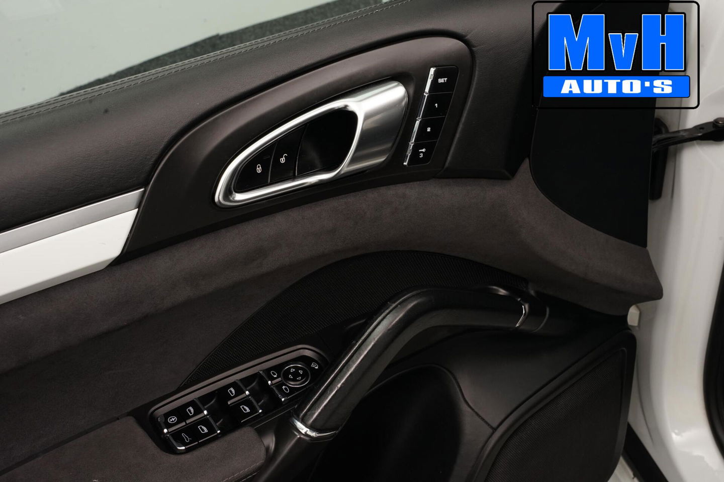 Porsche Cayenne 4.8 GTS|PANO|LUCHTVERING|ALCANTARA.HEMEL|ACC