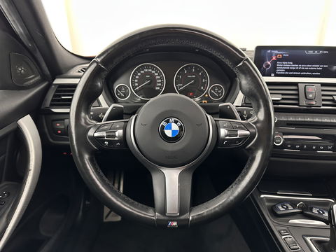 BMW 3 Serie 330D M-Sportpack High Executive Aut. *PANO | LEATHER | XENON | ADAPTIVE-CRUISE | HARMAN/KARDON | MEMORY-PACK | BLINDSPOT | HEATED-SPORTSEATS | CAMERA | DAB | KEYLESS | ECC | HEAD-UP | PDC | SHIFTPADDLES | TOWBAR |  18''ALU