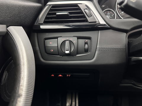 BMW 3 Serie 330D M-Sportpack High Executive Aut. *PANO | LEATHER | XENON | ADAPTIVE-CRUISE | HARMAN/KARDON | MEMORY-PACK | BLINDSPOT | HEATED-SPORTSEATS | CAMERA | DAB | KEYLESS | ECC | HEAD-UP | PDC | SHIFTPADDLES | TOWBAR |  18''ALU