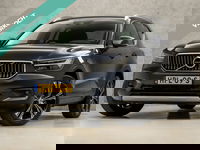 Volvo XC40 - 1.5 T4 Recharge Inscription Expression 211Pk Automaat (APPLE CARPLAY, LEDER, STUUR/STOELVERWARMING, GETINT GLAS, SPORTSTOELEN, ELEK ACHTERKLEP, KEYLESS, TREKHAAK, NIEUWSTAAT)