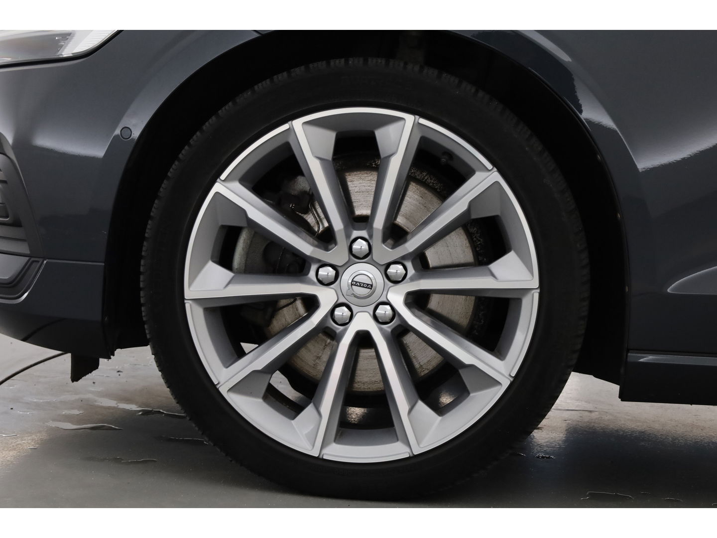 Volvo V60 2.0 T5 Momentum | Trekhaak | Leer | Adap. Cruise | Blis | standkachel | Stoel + stuurverw. |