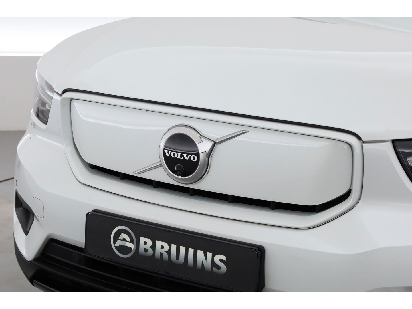 Volvo XC40 Recharge Twin Pro Pano-dak | Leer | Trekhaak | Adap. Cruise | 360 camera | 4x stoel+ stuurverw. |